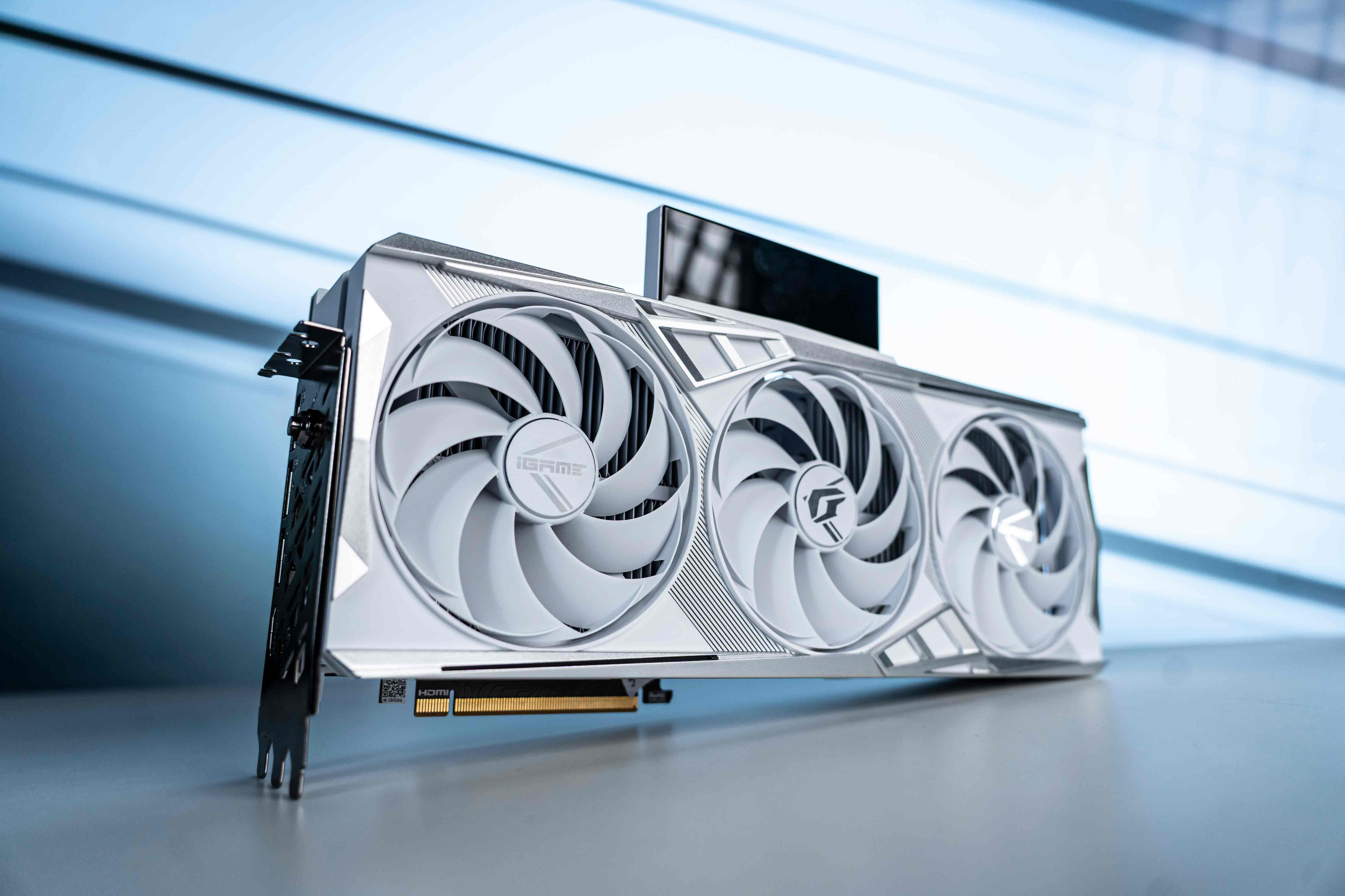 驰骋西境！iGame RTX 4070 SUPER显卡 畅游《地平线：西之绝境》