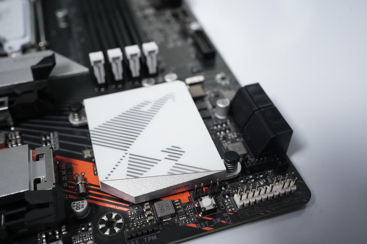 《黑神话：悟空》网红配置评测：技嘉B760M新雕妹+RTX 4060Ti 魔鹰