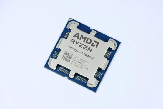 高颜装机就选华硕X870/Z890吹雪主板 圣诞节亲手送给Ta