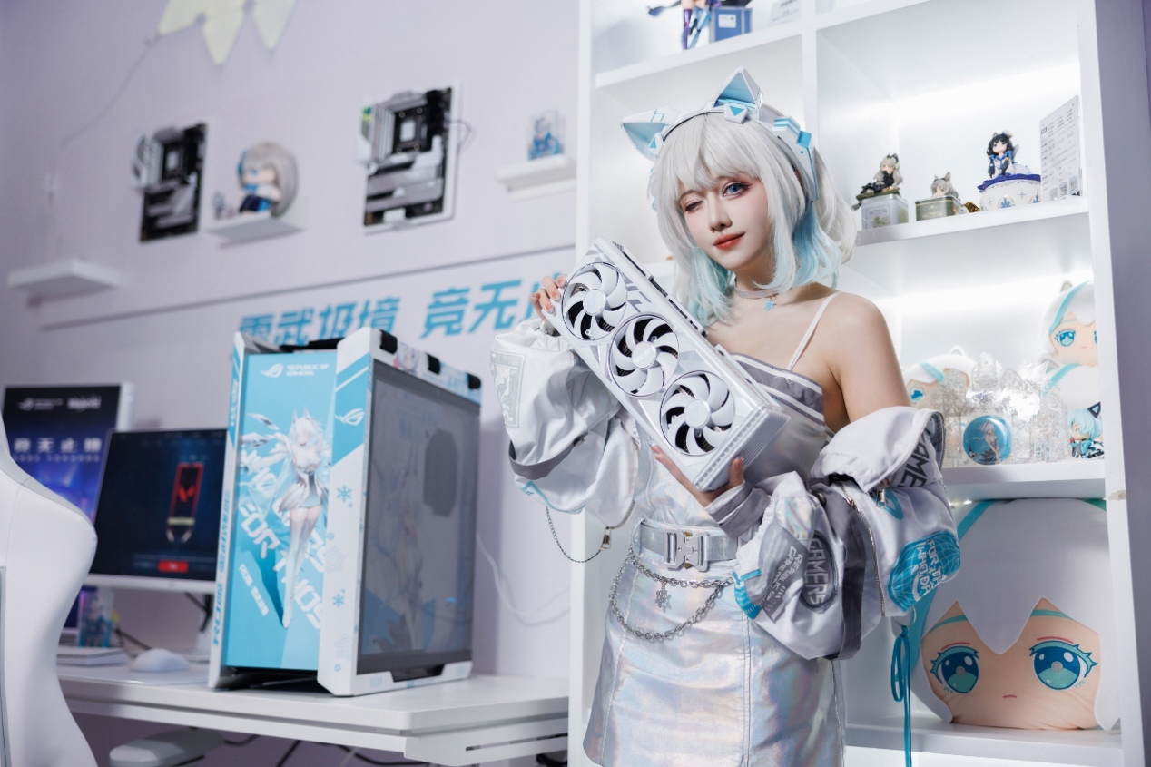 《无限暖暖》PC版开启新世界，华硕显卡助力高帧畅玩