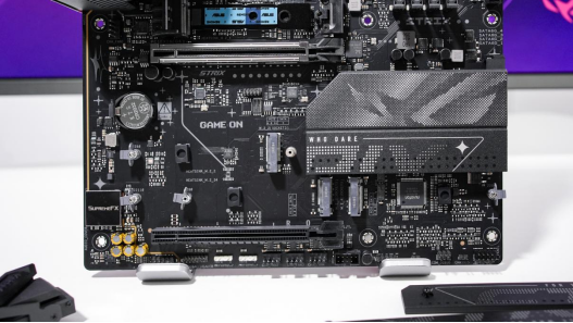 ROG STRIX B860-F主板评测：酷睿Ultra 200S新座驾