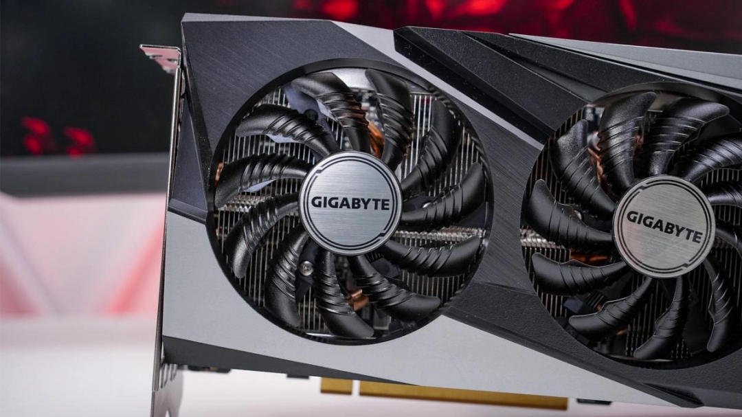 AMD Radeon RX 7650 GRE首发评测:1080P新锐游戏显卡，综合性能力压4060