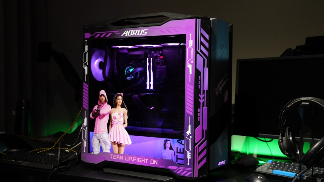 硬核性能！技嘉AORUS为PCL赛事解说RASH悲喜定制电竞MOD主机