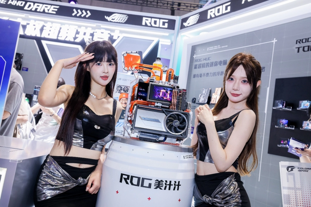 华硕主板撼动BW2025 ROG玩+乐园引玩家狂欢