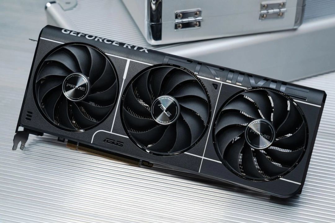 AIPC强实力 华硕RTX 50系显卡提供尖端性能！