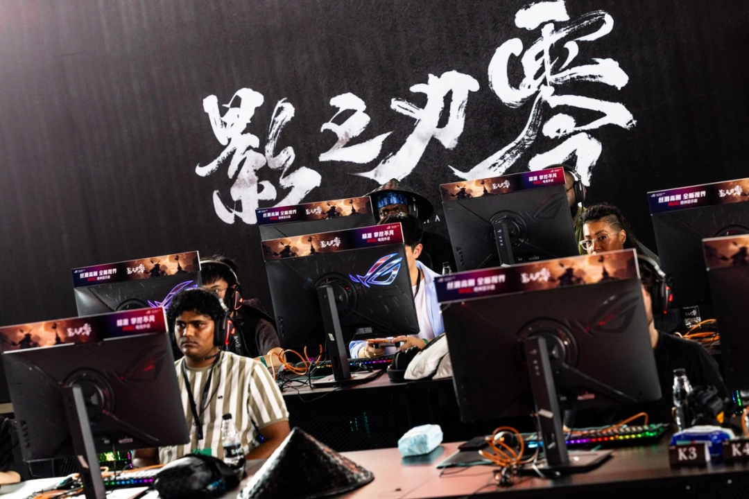 《影之刃零》线下试玩火爆！华硕5080显卡亮相现场