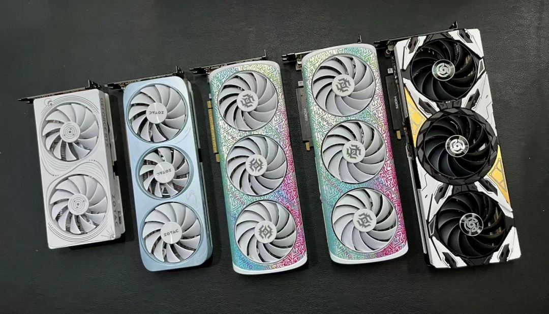《坦克世界》都出2.0了你还在用老显卡玩游戏？RTX 50显卡系实测推荐