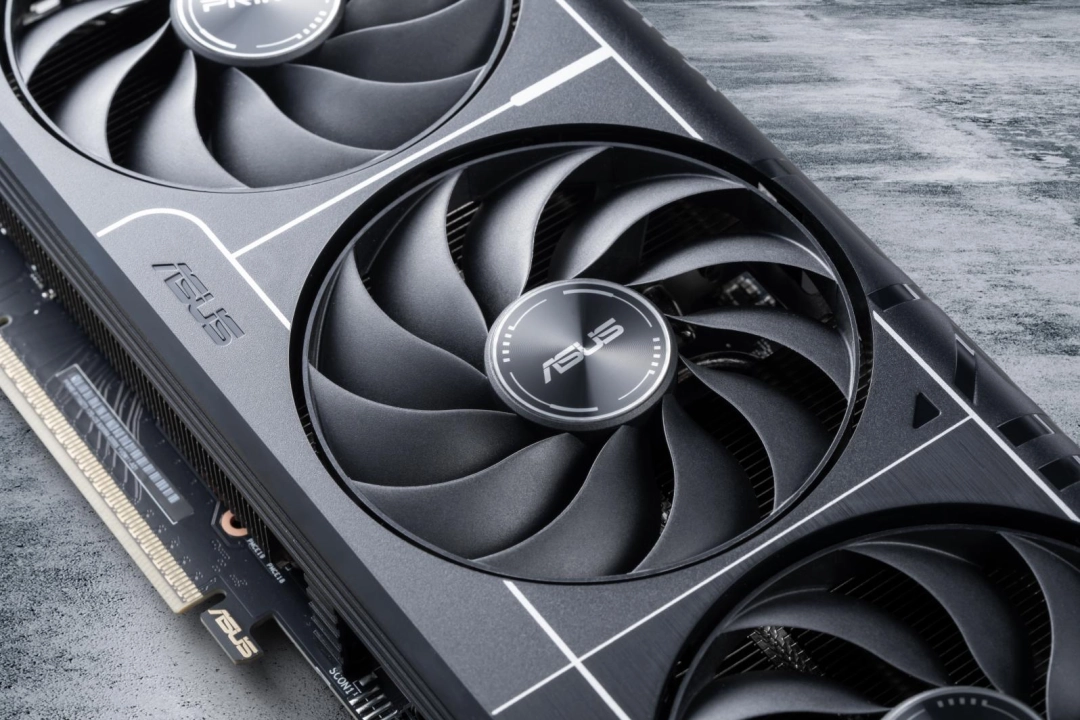 快速构建3D世界  华硕RTX 5070显卡提供高端性能！