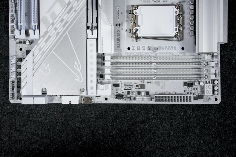 技嘉Z890 AORUS PRO ICE电竞冰雕评测：200S Boost模式加持，285K性能飞升