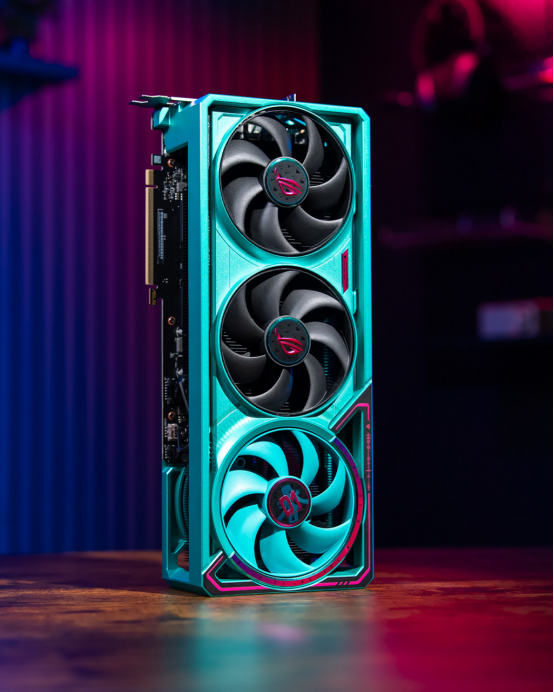 双十二升级焕新 ROG夜神RTX5080 RO姬x初音未来版显卡