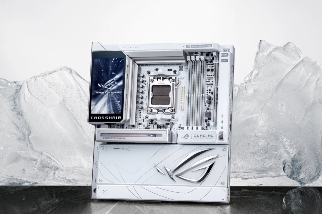 华硕全新AMD 800系列主板亮相CES 2026