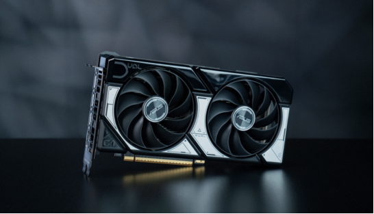 DLSS 4.5发布6倍帧生成来了！华硕RTX50甜品卡大加强