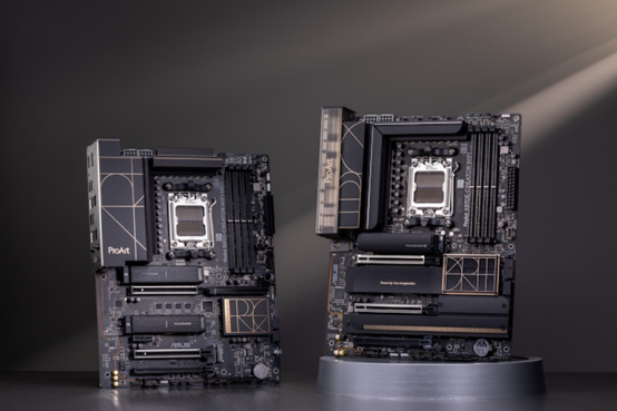 ROG X870E GLACIAL主板获CES2026创新奖，华硕AMD 800系新品发布