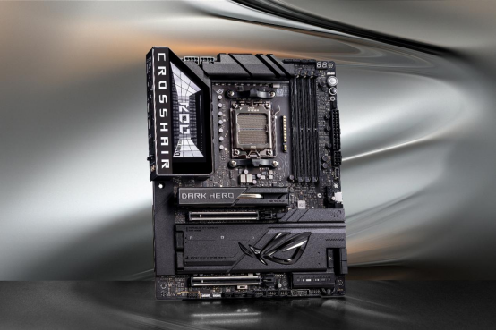 狠货上场 华硕全新X870E/X870主板正式开售