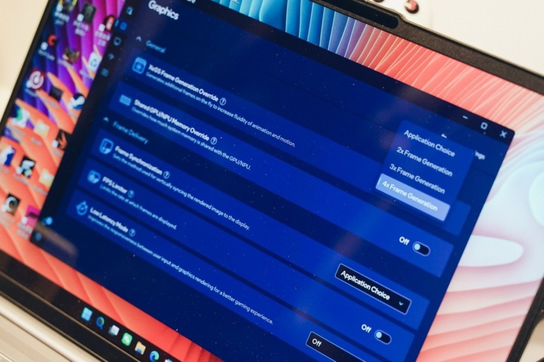 实测一台续航超20小时的笔记本，竟然还能玩3A游戏？！