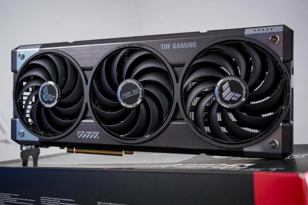 性能与价格全方位匹敌RTX 5070 Ti？RX 9070 XT才是当之无愧的4K游戏首选！
