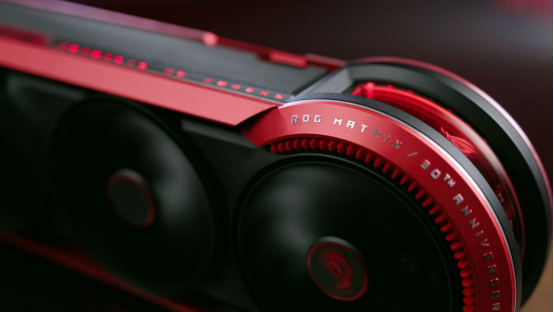 满级旗舰战力！ROG MATRIX 骇客5090D V2显卡30周年纪念版登场