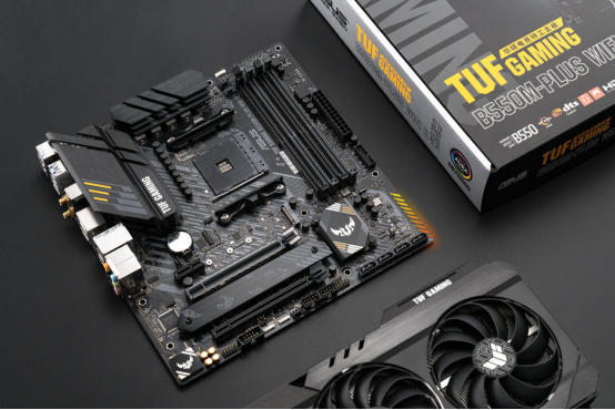 5500X3D装机首选华硕B550重炮手WIFI二代主板