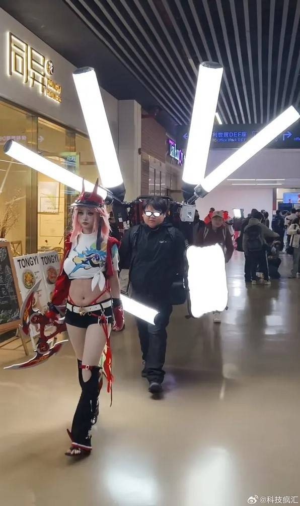 3DM輕松一刻第1461期 大爺做了我想做卻沒敢做的事