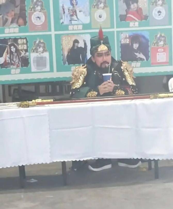 3DM輕松一刻第1463期 年輕可愛的妹子穿啥都好看
