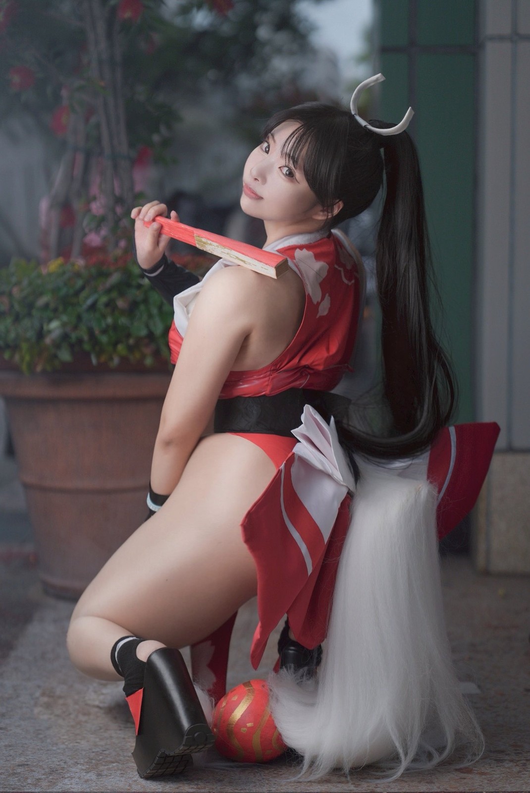 日本美女Cos《街霸》春麗美圖 黑絲大粗腿太對味了