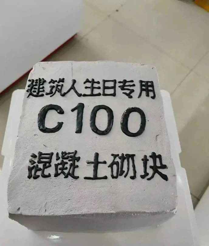 轻松一刻第1471期 我在等待她的头发被风吹起