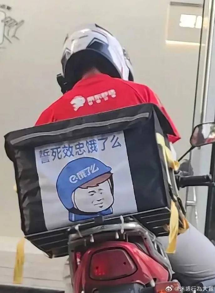 轻松一刻第1471期 我在等待她的头发被风吹起