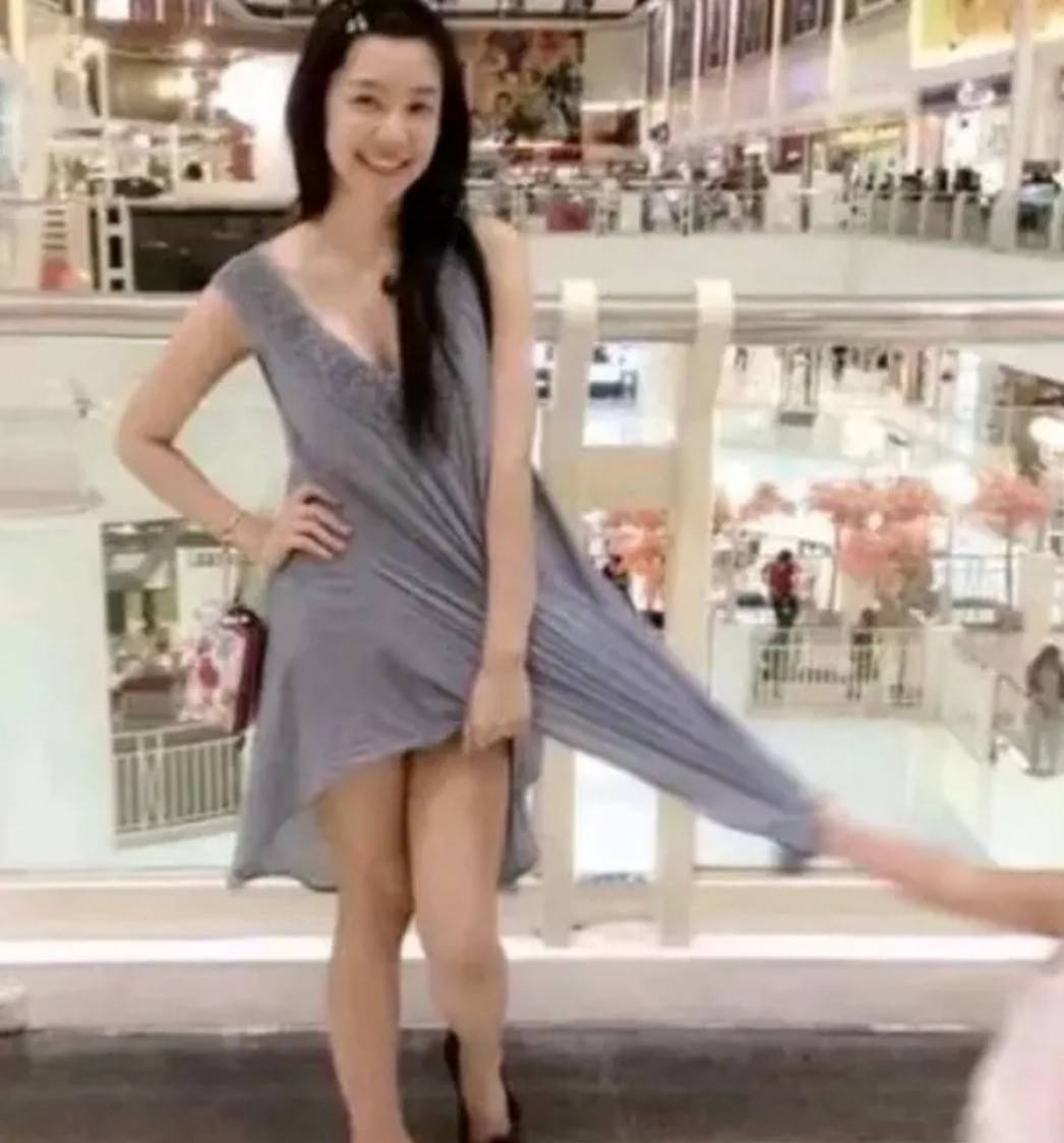 周一內(nèi)涵囧圖云飛系列 美女騎馬能陶冶情操鍛煉形體