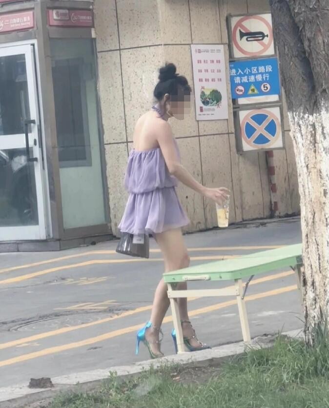 周五福利囧圖云飛系列 小姑娘不善言辭但懂得拳腳