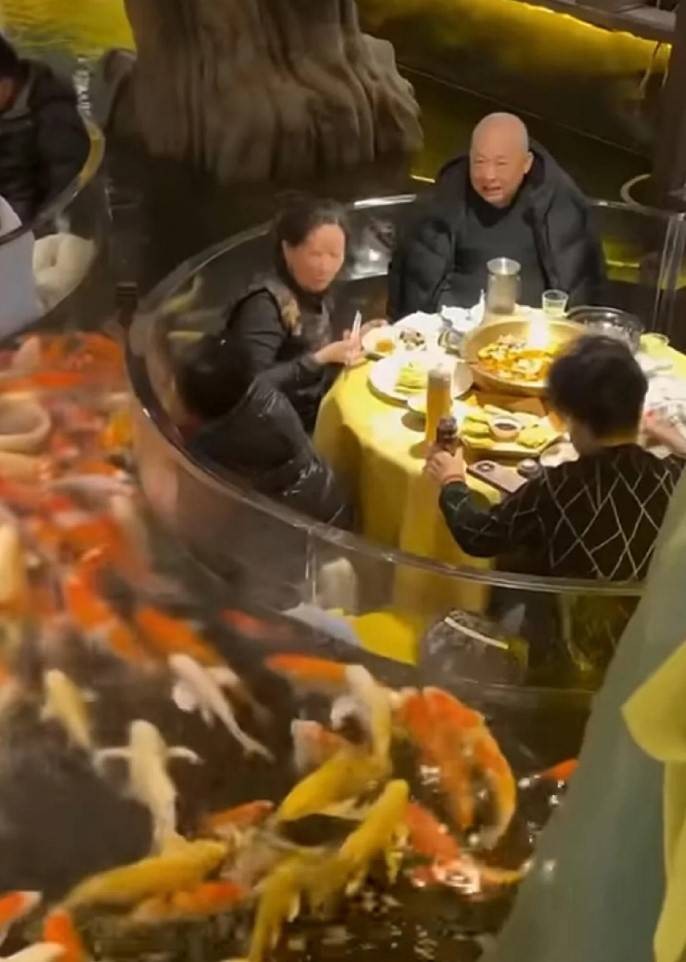3DM輕松一刻第1482期 這到底是有素質還是沒素質