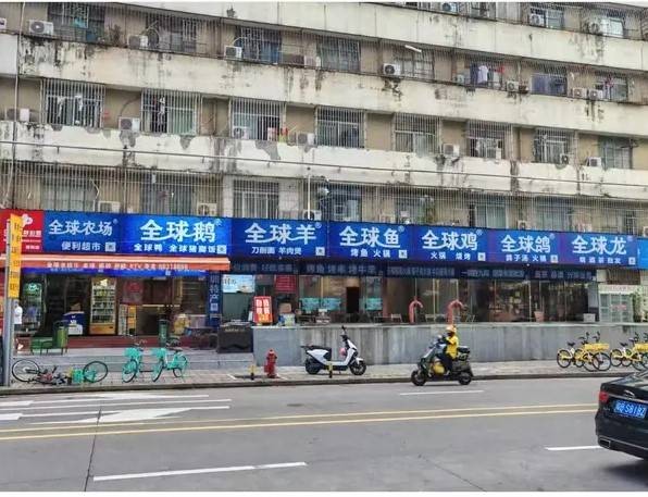 3DM輕松一刻第1485期 曲線玲瓏玉腿修長(zhǎng)步生風(fēng)