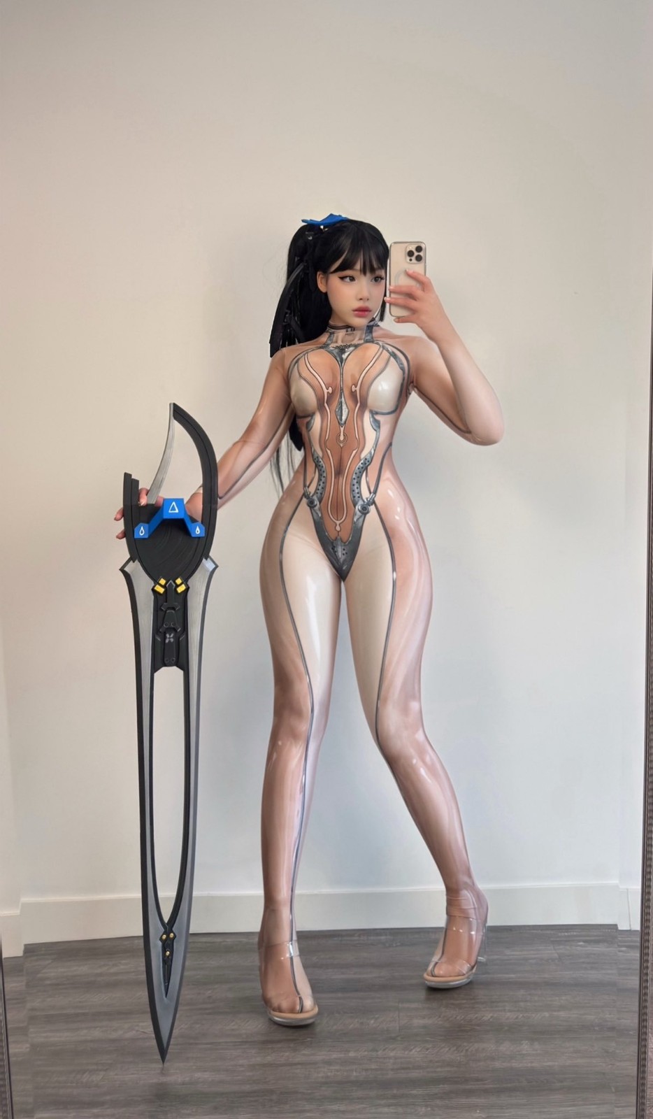 國外肉感美女Cos圖集欣賞 松鼠女隱形女希里等