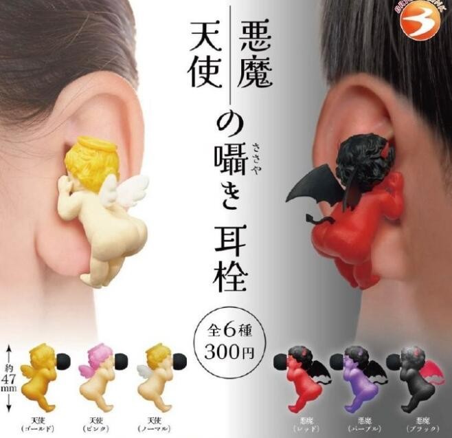 周五福利囧圖云飛系列 美女穿了泳裝為何還穿黑絲