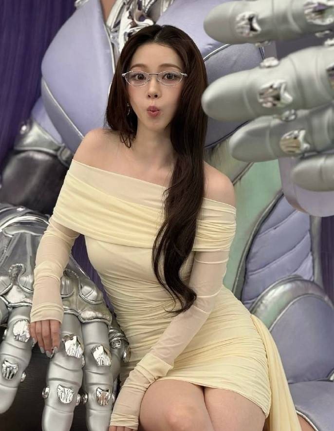 轻松一刻第1495期 果然女人就是天才的绊脚石