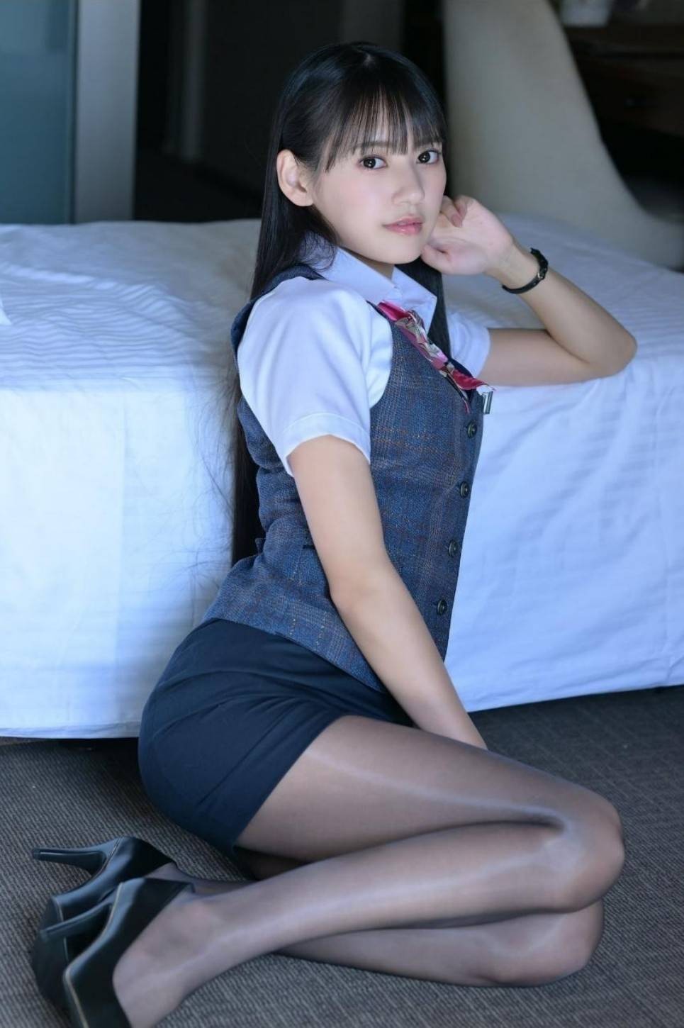 周五福利囧圖云飛系列 清風(fēng)不解風(fēng)情未撩美女長(zhǎng)裙
