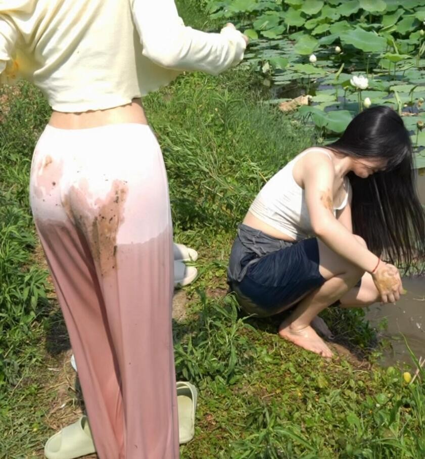 周一內(nèi)涵囧圖云飛系列 美女懂禮貌又青春靚麗！