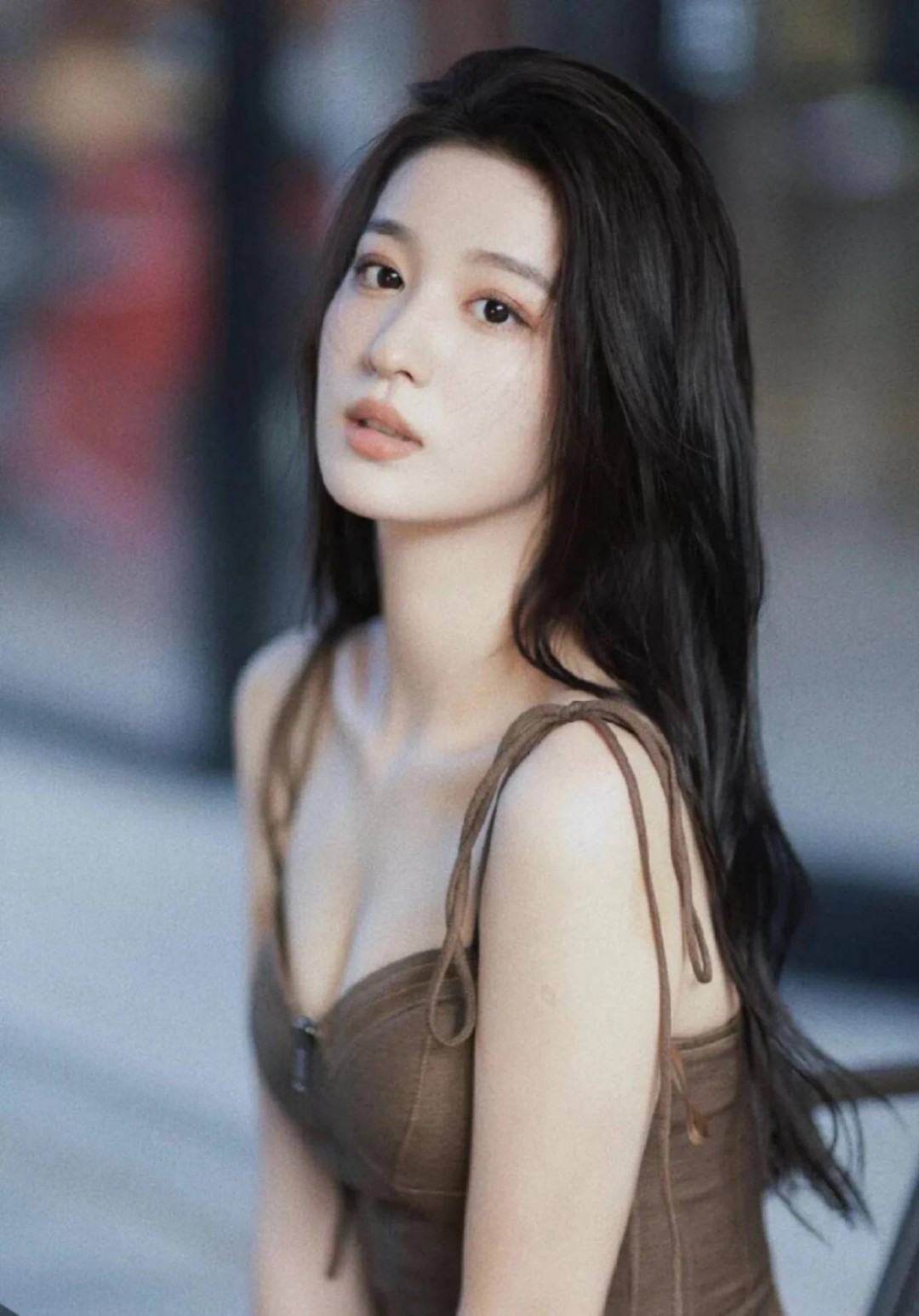 周一內(nèi)涵囧圖云飛系列 美女懂禮貌又青春靚麗！