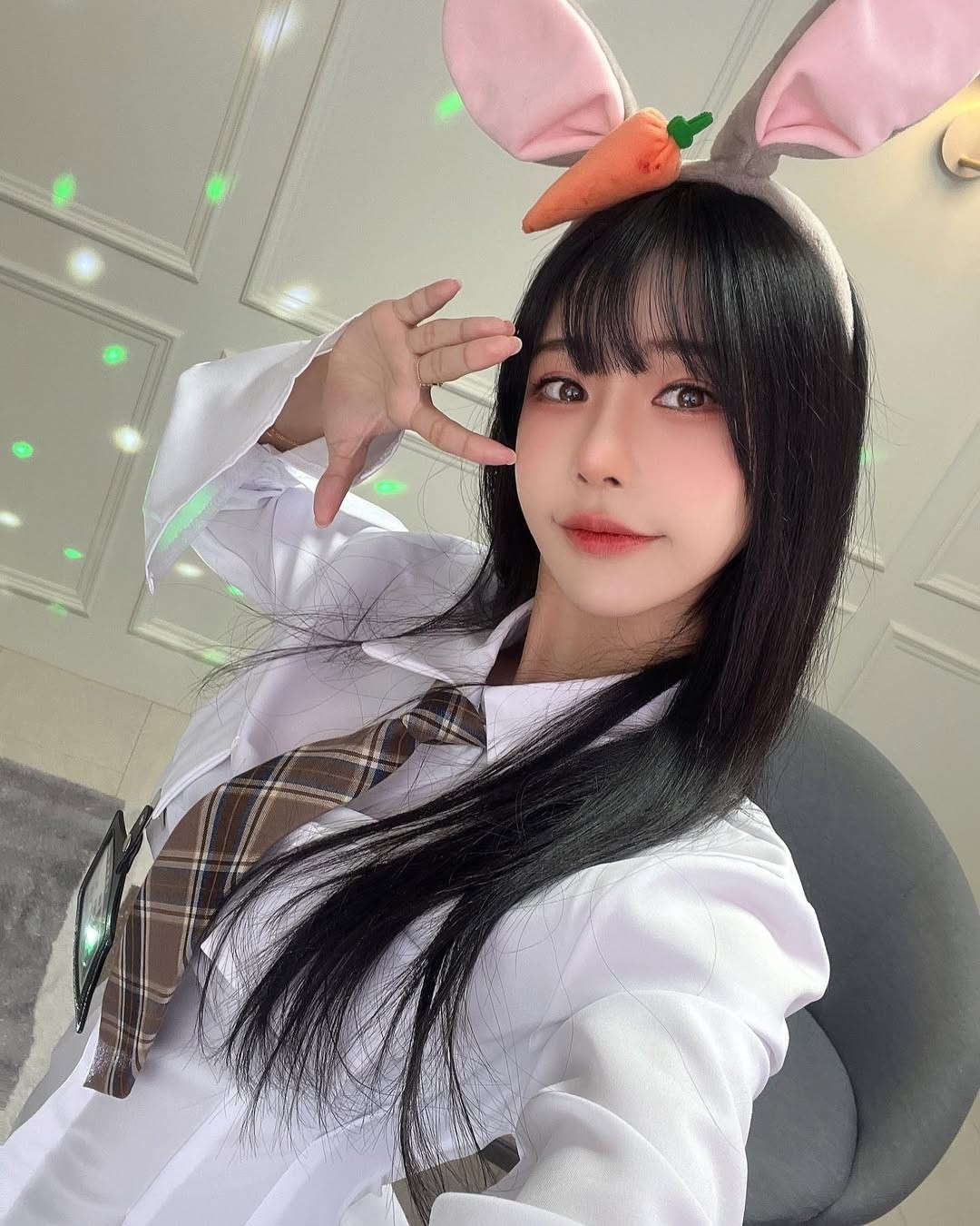 韓國美女網(wǎng)紅主播福利圖賞 性感御姐火辣的身材