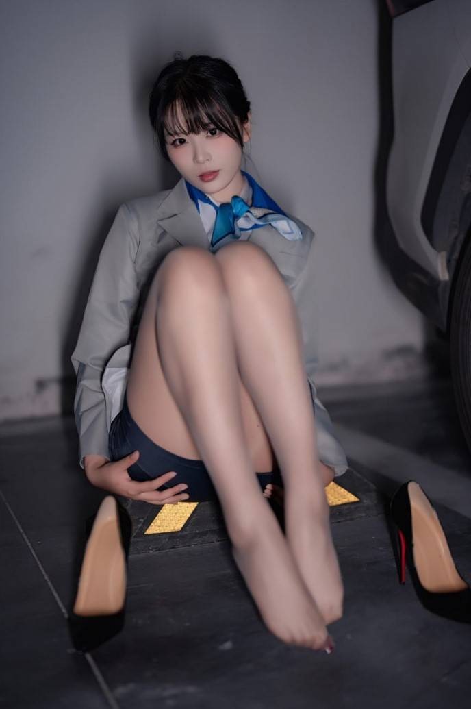 周五福利囧圖云飛系列 扎馬尾好看還是放下來好看