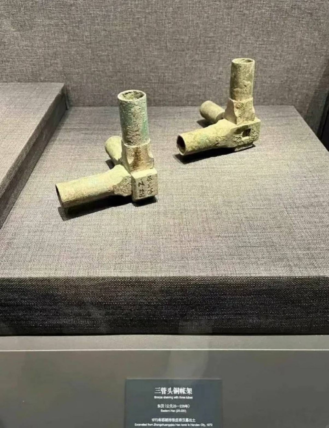 周一内涵囧图云飞系列 美女这钢琴弹得真好看啊！
