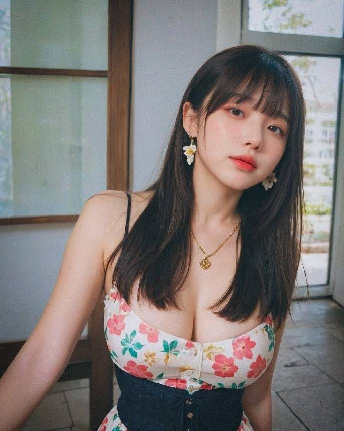 3DM輕松一刻第1509期 美女大夏天穿毛的熱不熱？