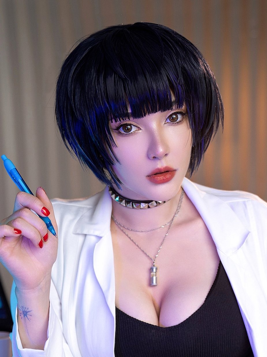 《漫威爭鋒》靈蝶超美COS 完美曲線讓人一覽無遺
