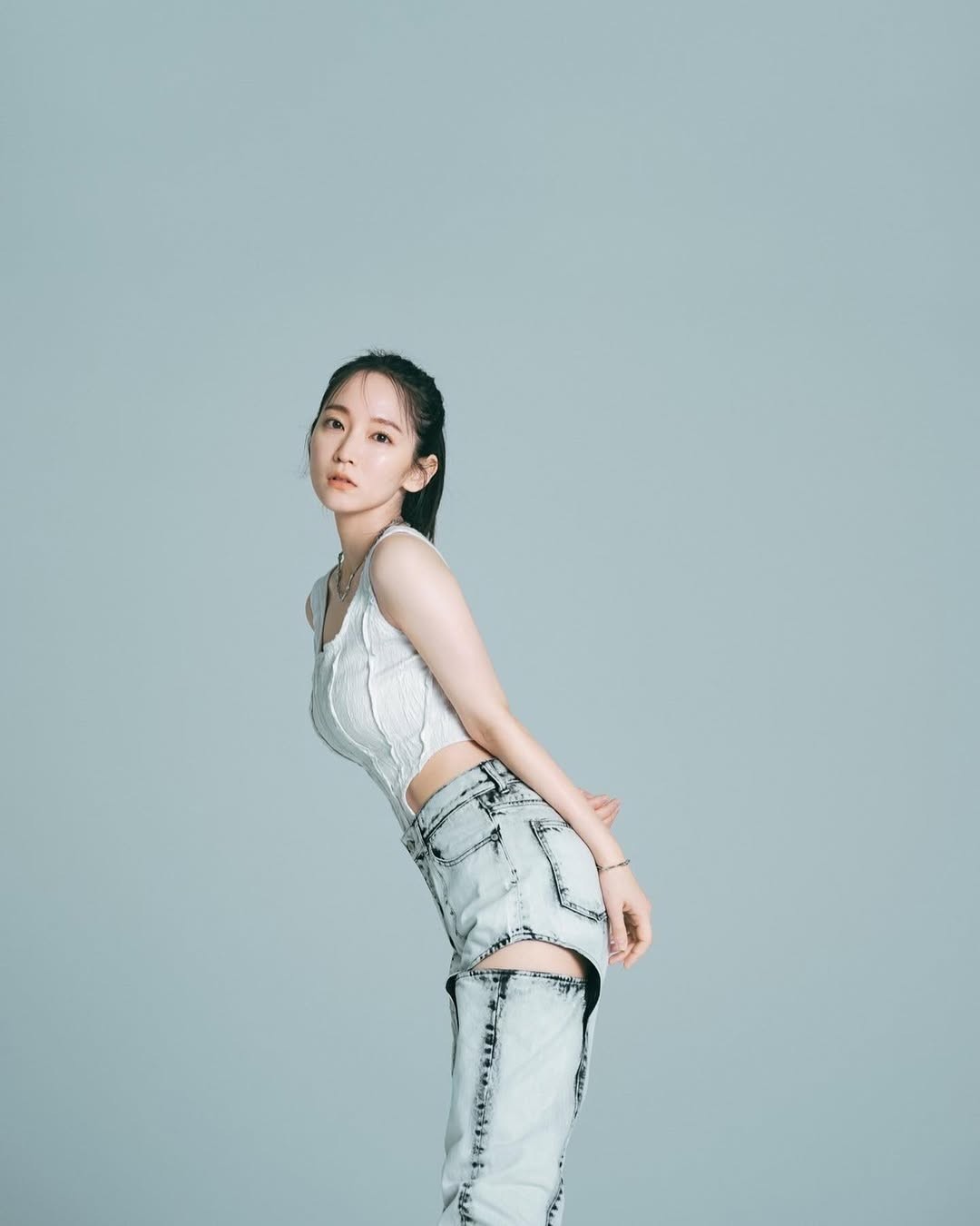 日本演員吉岡里帆福利圖欣賞 純欲并存的女神！