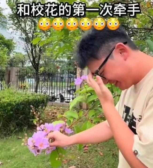轻松一刻第1511期 小猫咪有啥坏心应该是饿了