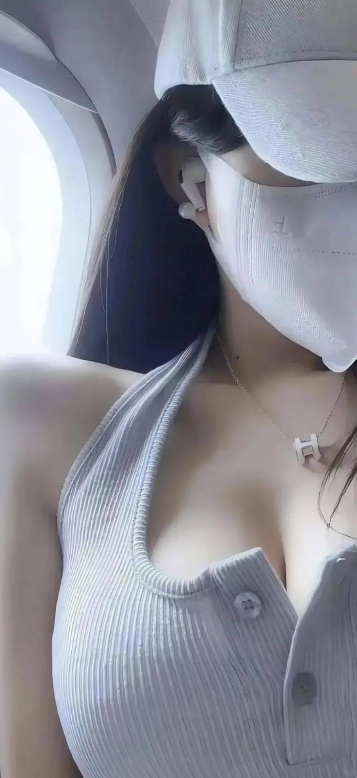 周五福利囧图云飞系列 大长腿好身材美女谁不喜欢