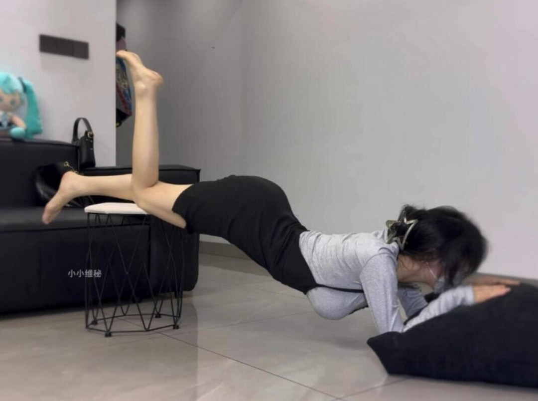 周一內(nèi)涵囧圖云飛系列 現(xiàn)在女裝的質(zhì)量真的不行！