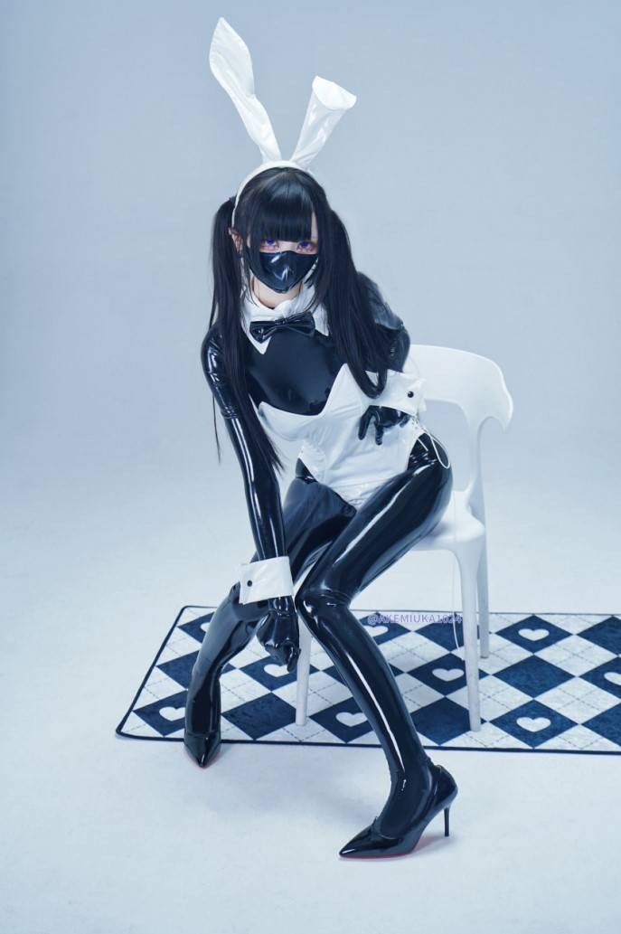 日本“兔女郎日”美照欣赏 黑丝网袜性感诱惑
