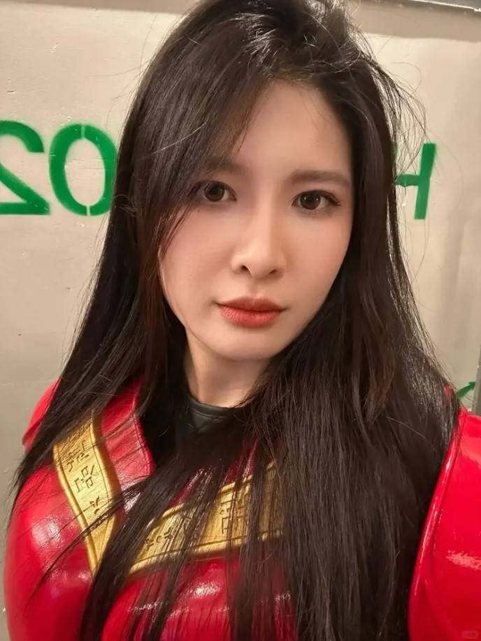 3DM輕松一刻第1520期 疲憊男人只需女人吻就慰藉