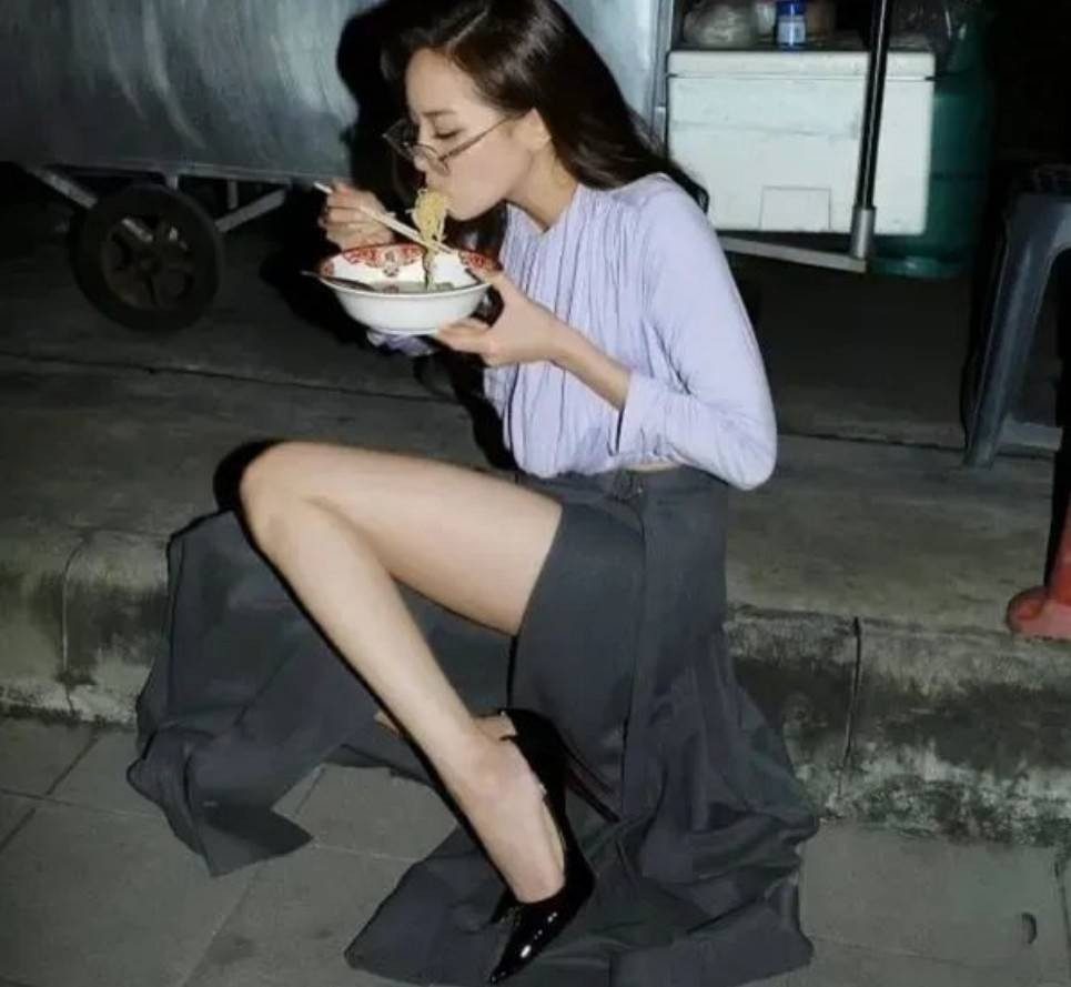 周一內(nèi)涵囧圖云飛系列 看身材就知道鋼琴?gòu)椀妹烂? /> 
</p>
<p align=