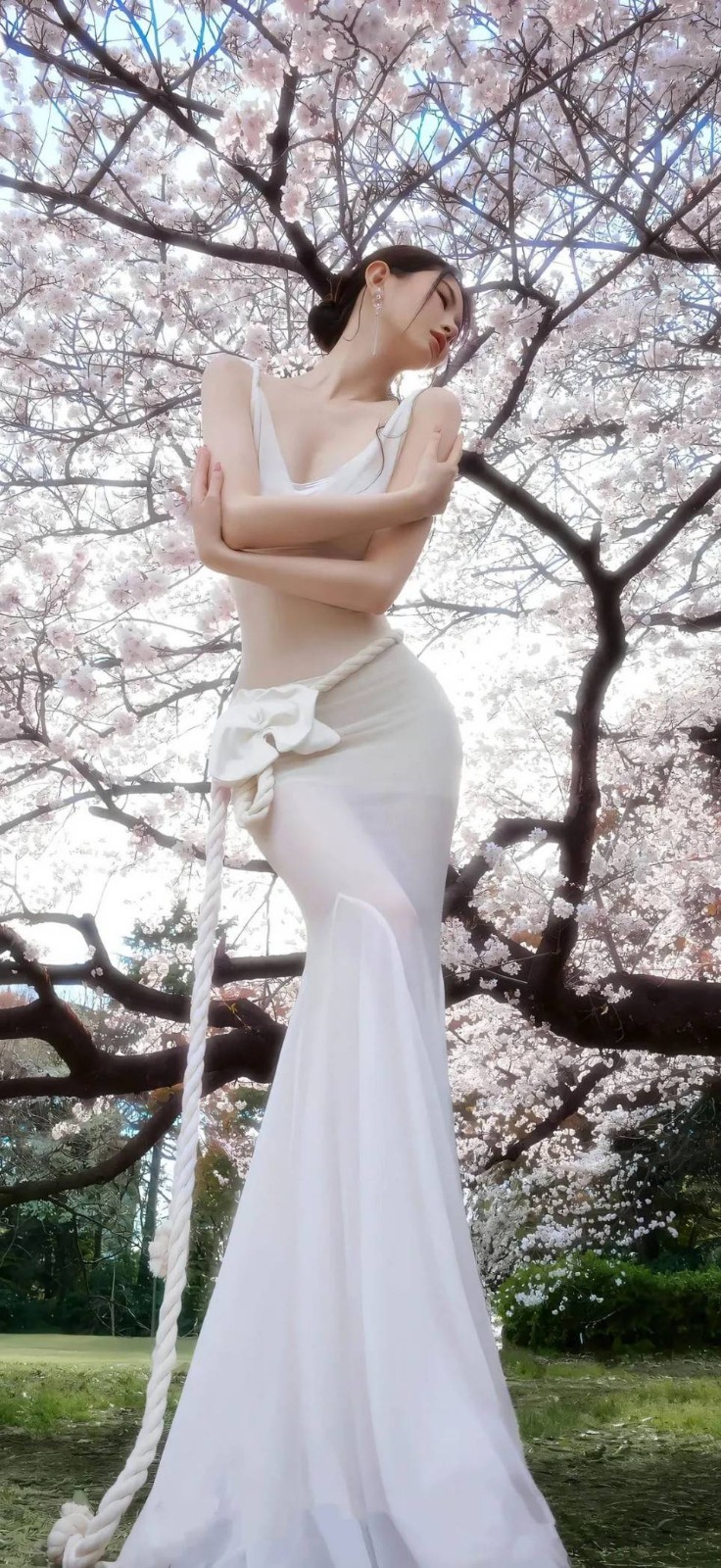 周一內(nèi)涵囧圖云飛系列 看身材就知道鋼琴彈得美妙